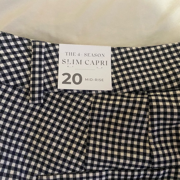 The 4 Season, Slim Capri, 20 Mid rise - Picture 2 of 8